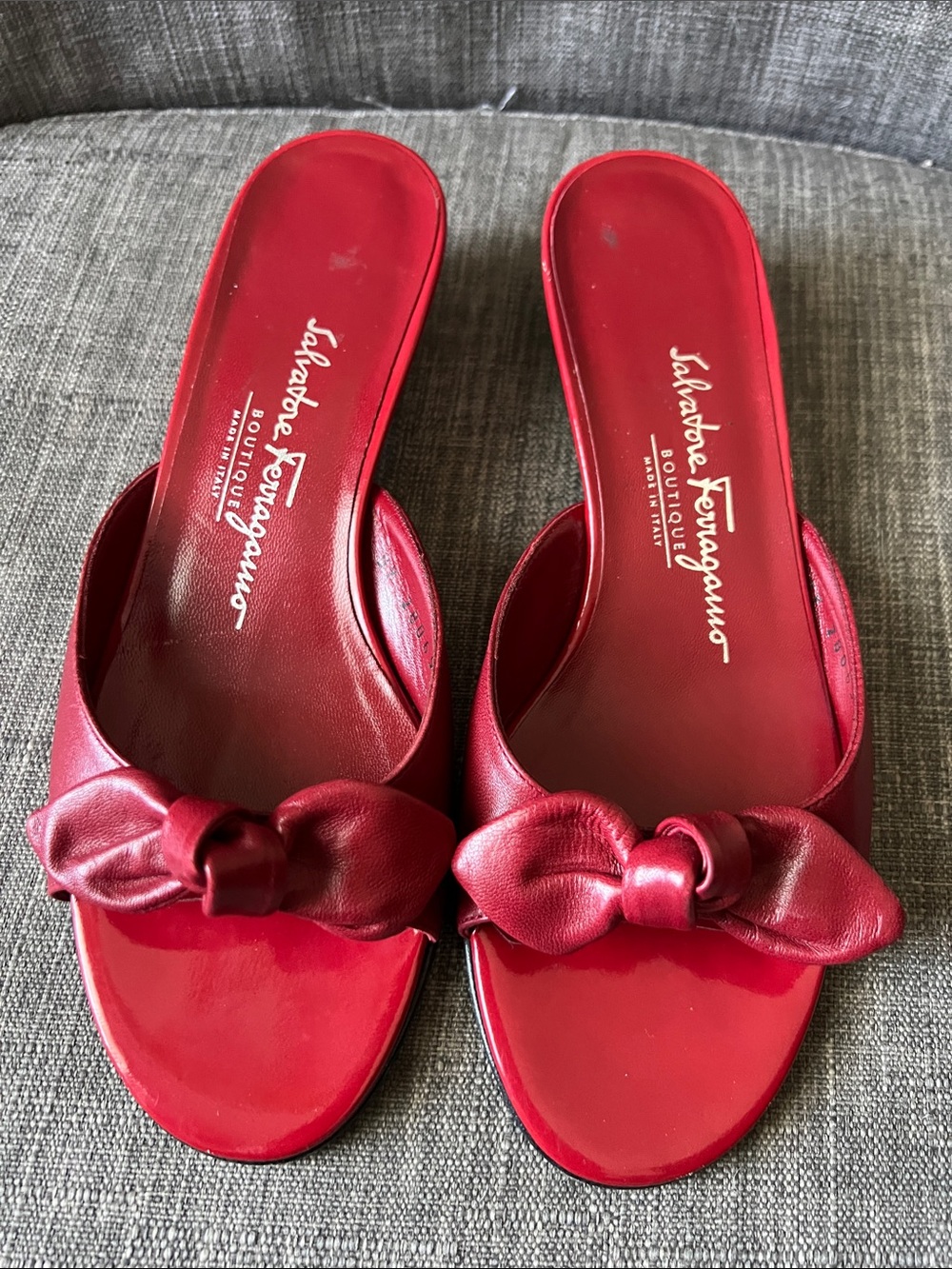 Salvatore Ferragamo Red Leather Bow Slide Mules